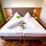 Lambrechterhof - Naturparkhotel