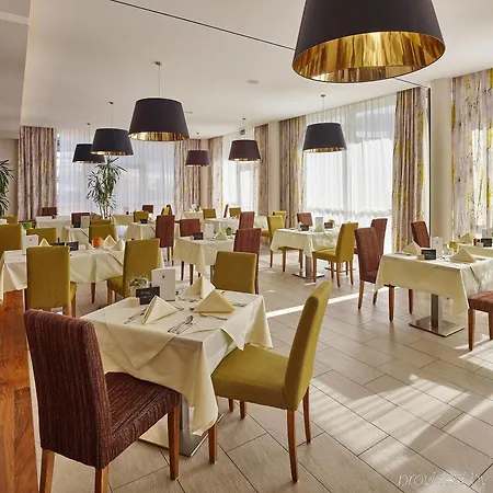 Lambrechterhof - Naturparkhotel 酒店 4*