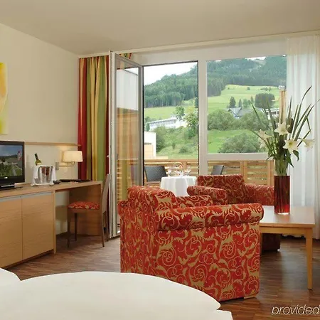 Lambrechterhof - Naturparkhotel 酒店 4*