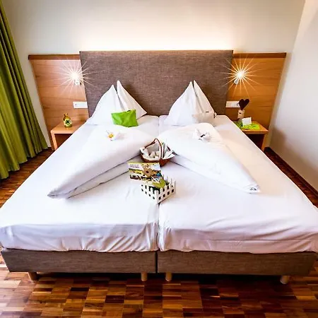 Lambrechterhof - Naturparkhotel