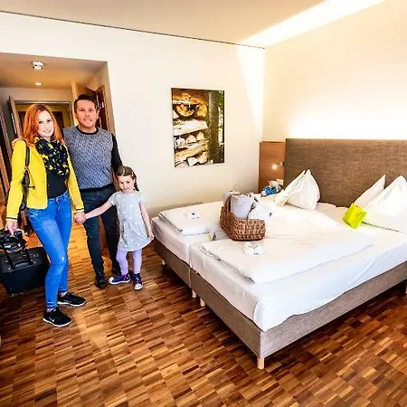 Lambrechterhof - Naturparkhotel 酒店 4*