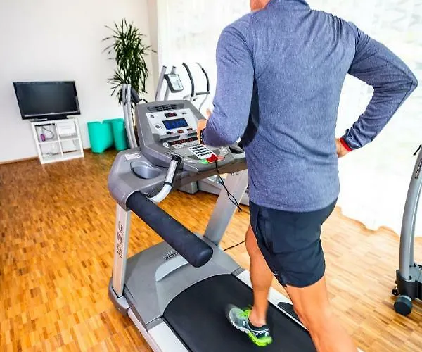 فندق Lambrechterhof - Naturparkhotel 4*